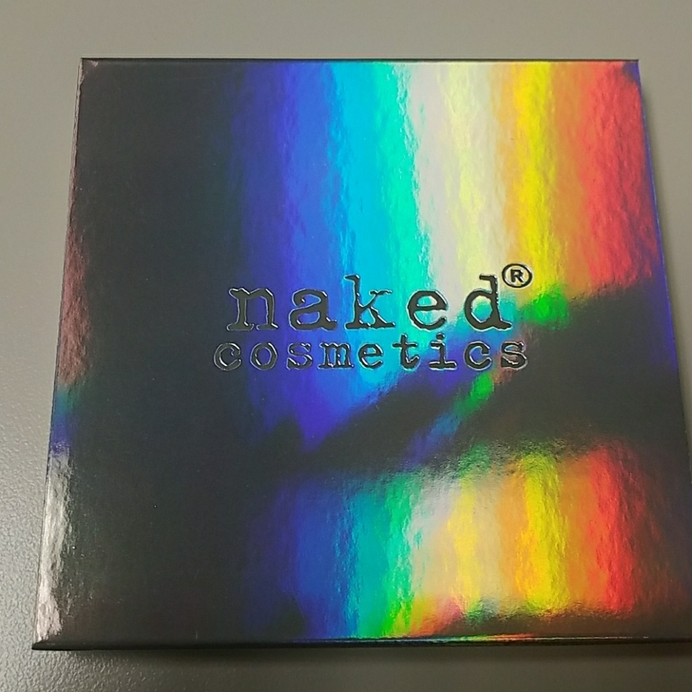 Naked Cosmetics Holographic Highlight Palette